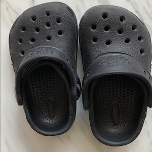 Black Baby Crocs size 4/5